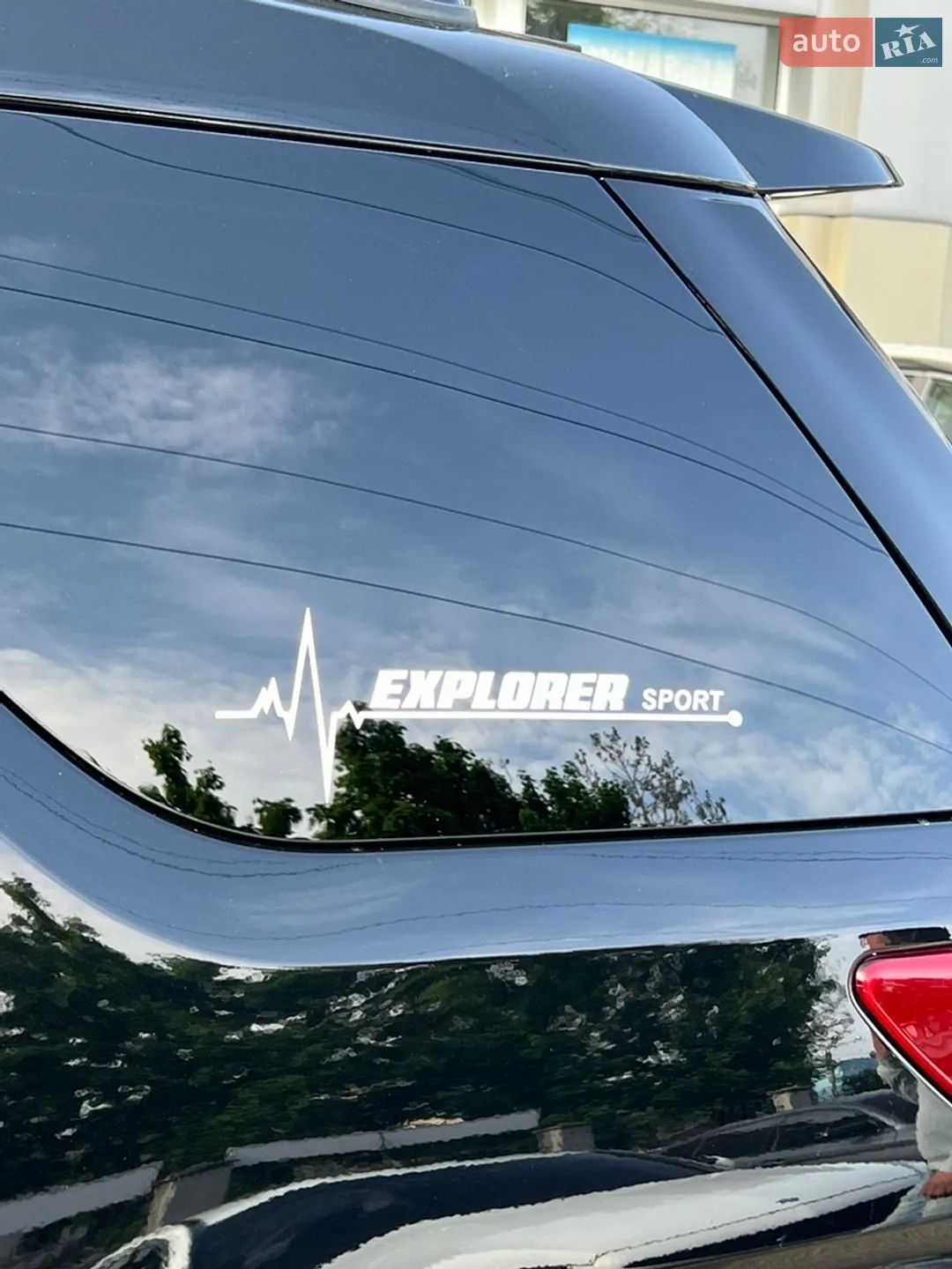2016 Ford Explorer - мініатюра 13