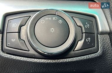 Позашляховик / Кросовер Ford Explorer 2016 в Одесі