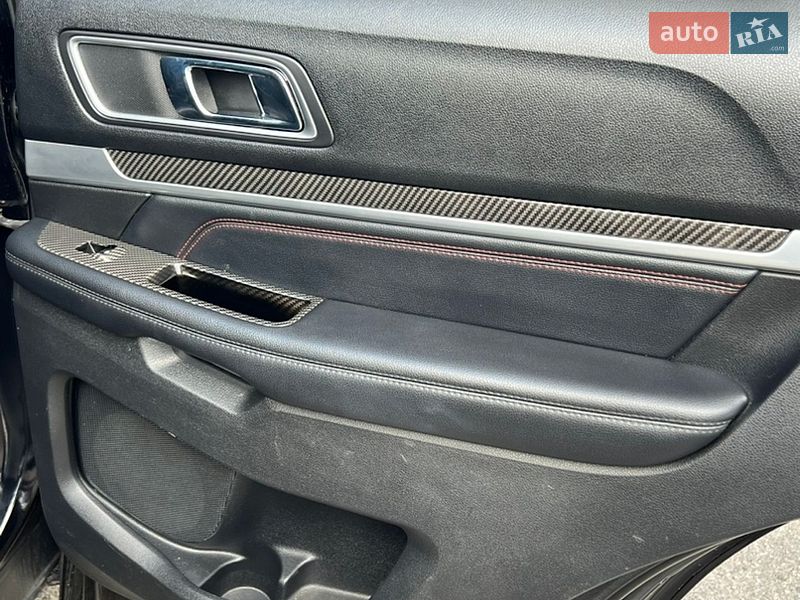 Позашляховик / Кросовер Ford Explorer 2016 в Одесі