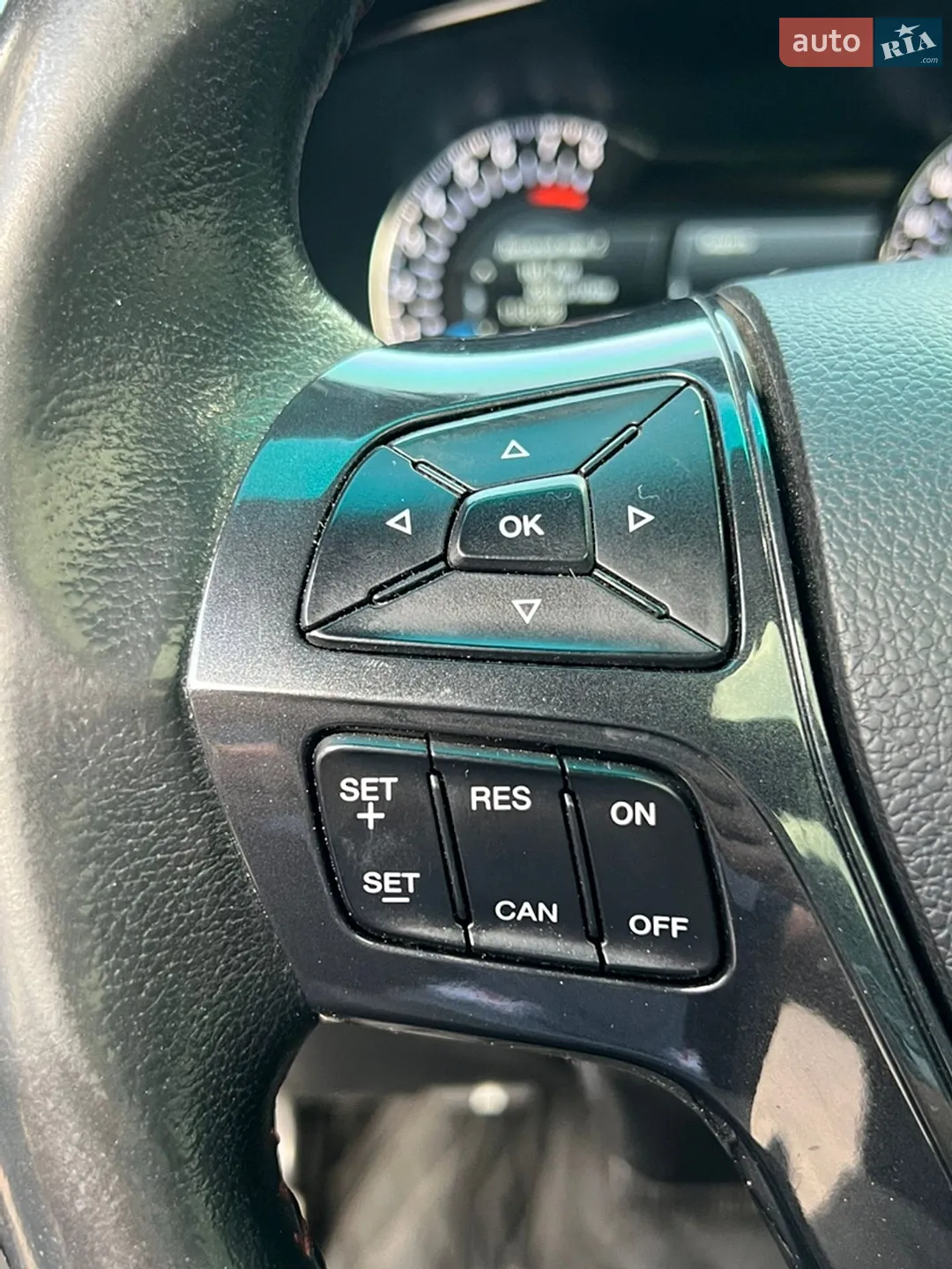 2016 Ford Explorer - мініатюра 40