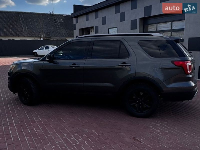 Внедорожник / Кроссовер Ford Explorer 2017 в Киеве