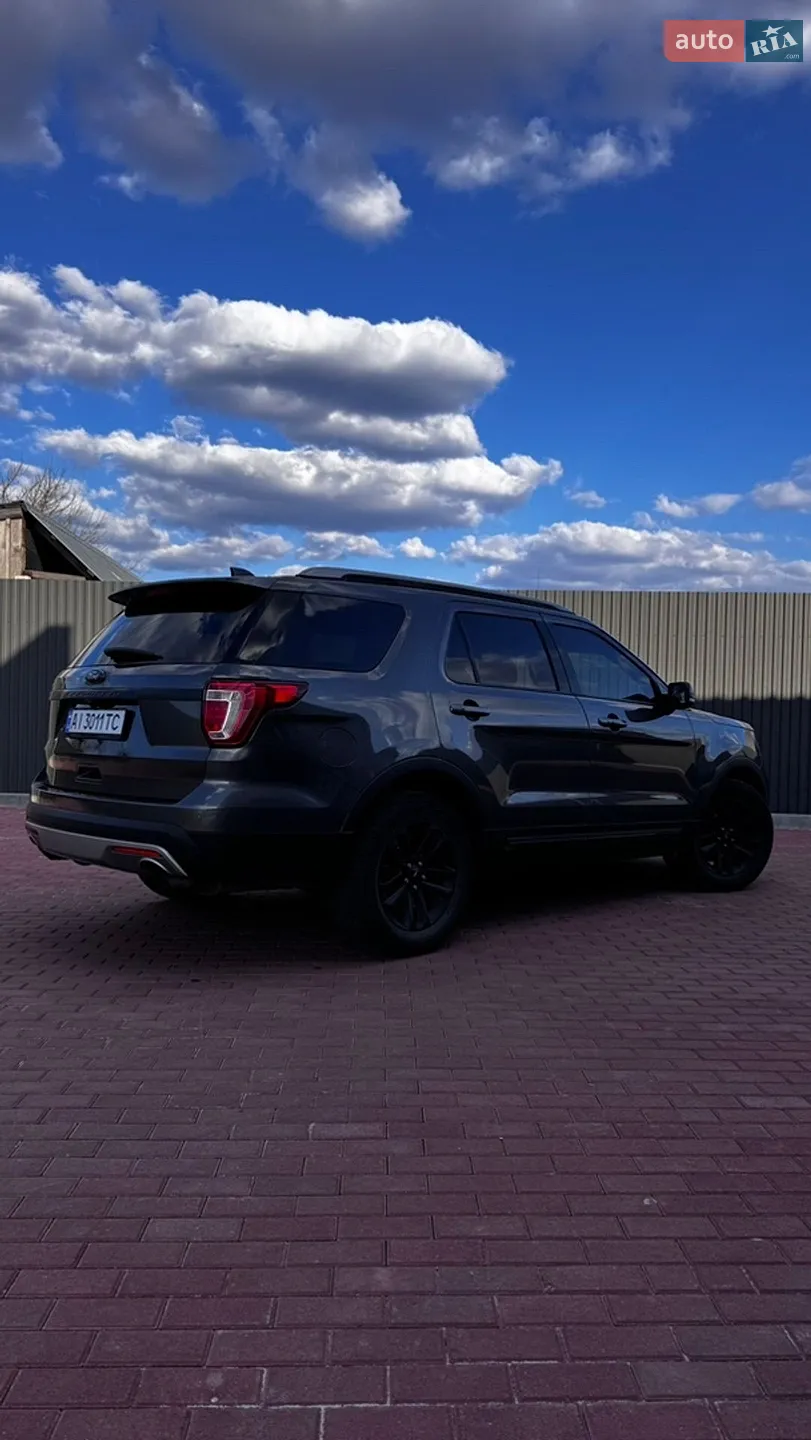 2017 Ford Explorer - фото 1