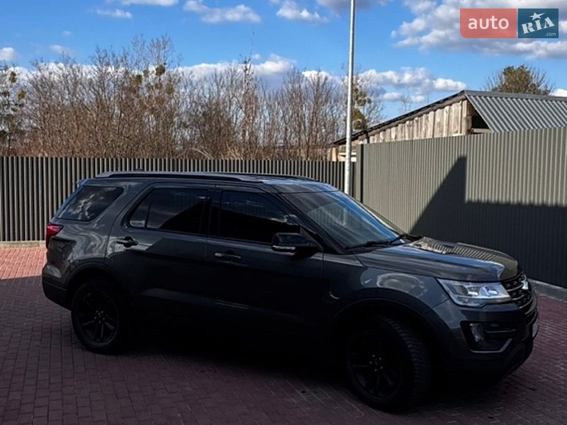 Внедорожник / Кроссовер Ford Explorer 2017 в Киеве