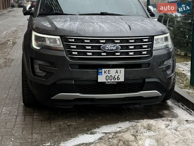 Позашляховик / Кросовер Ford Explorer 2016 в Дніпрі