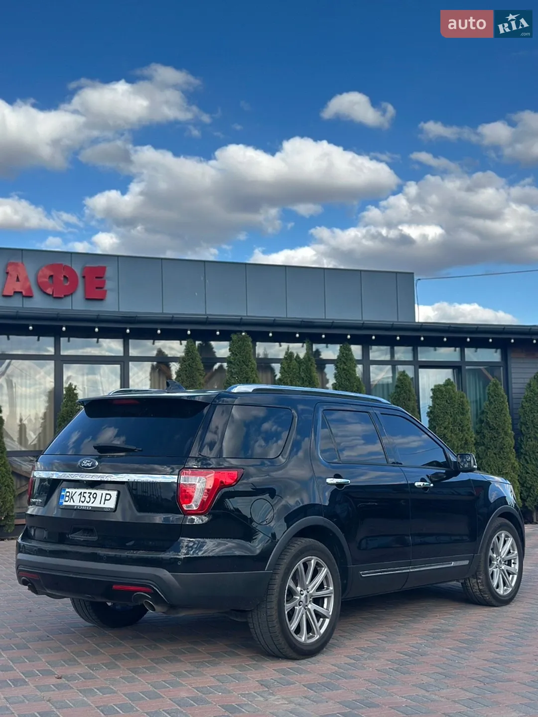 2017 Ford Explorer - мініатюра 7