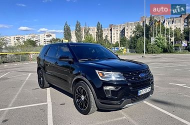 Внедорожник / Кроссовер Ford Explorer 2017 в Ивано-Франковске