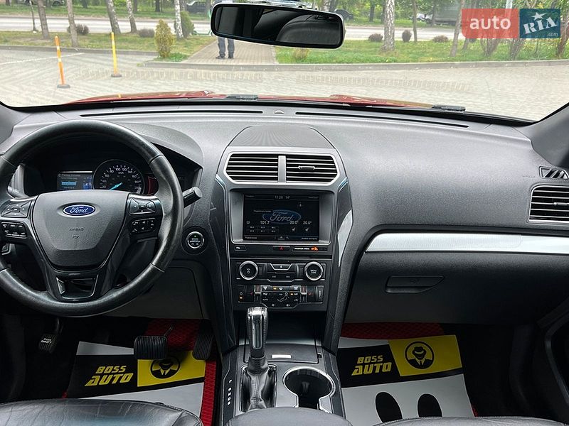 Позашляховик / Кросовер Ford Explorer 2015 в Львові
