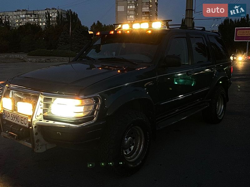 Внедорожник / Кроссовер Ford Explorer 1995 в Запорожье