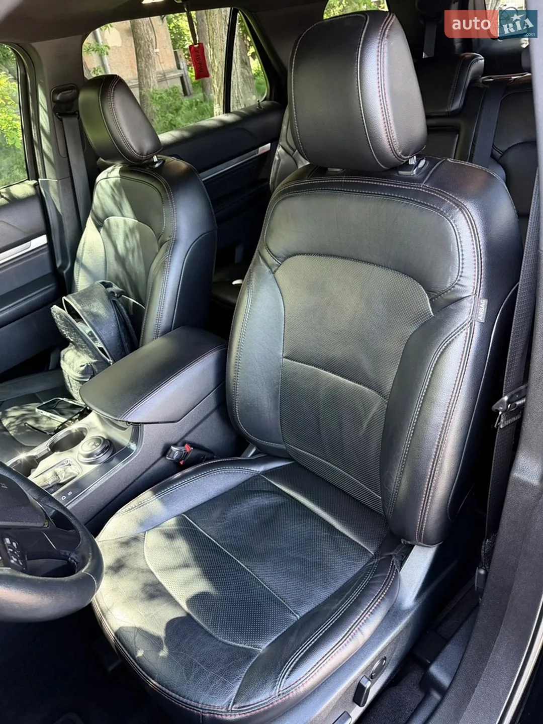 2018 Ford Explorer - мініатюра 27