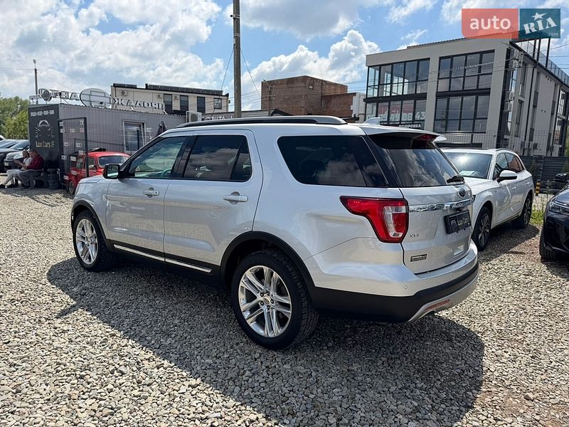 Внедорожник / Кроссовер Ford Explorer 2016 в Ивано-Франковске