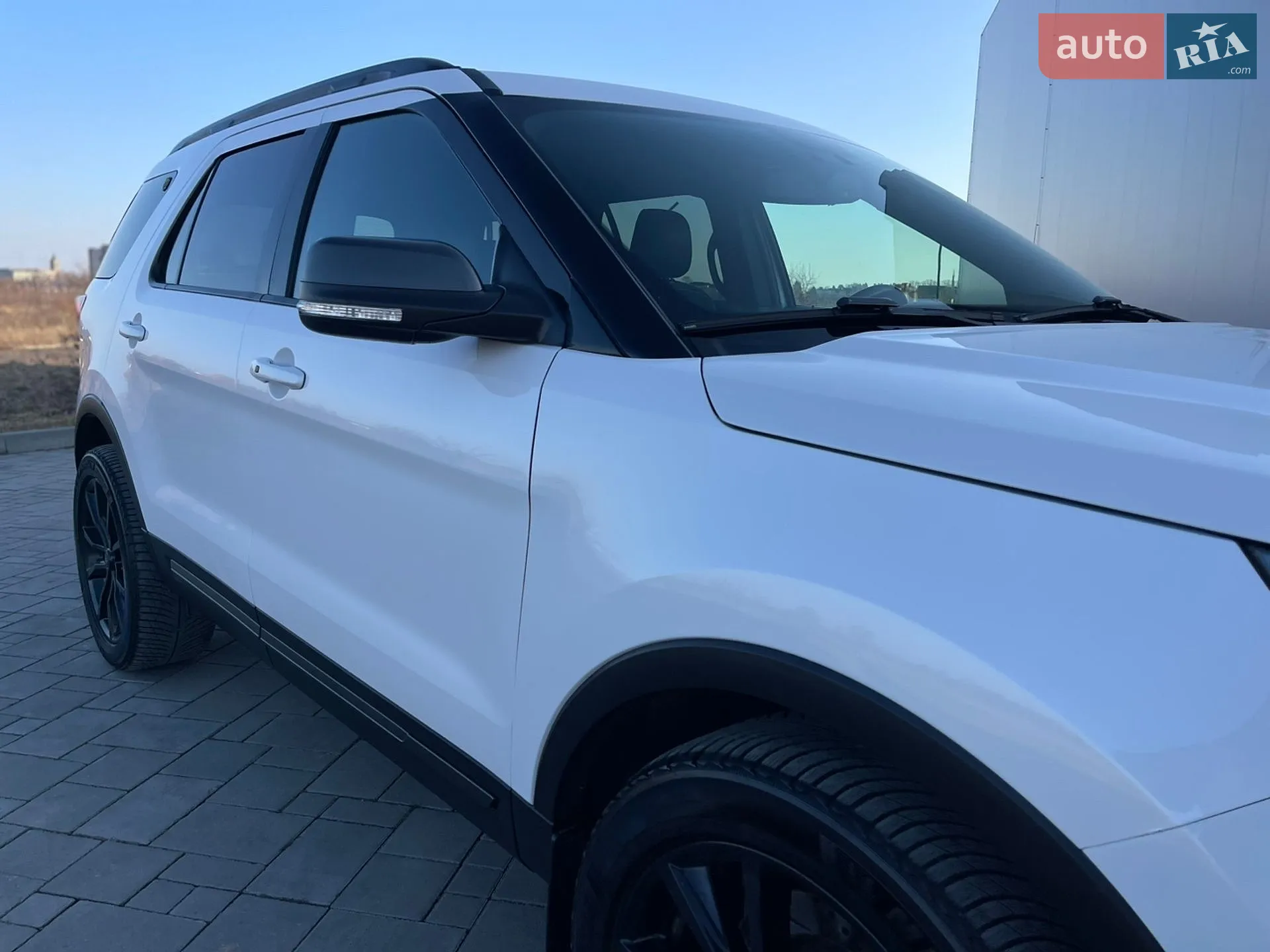 2018 Ford Explorer - мініатюра 19