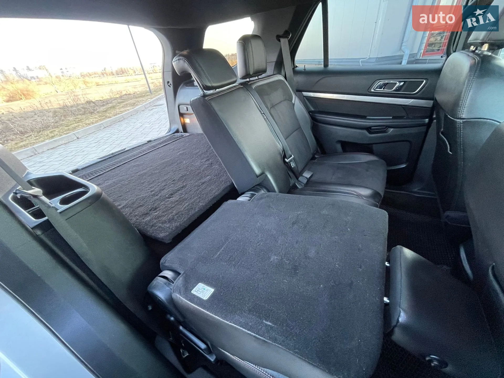 2018 Ford Explorer - мініатюра 115