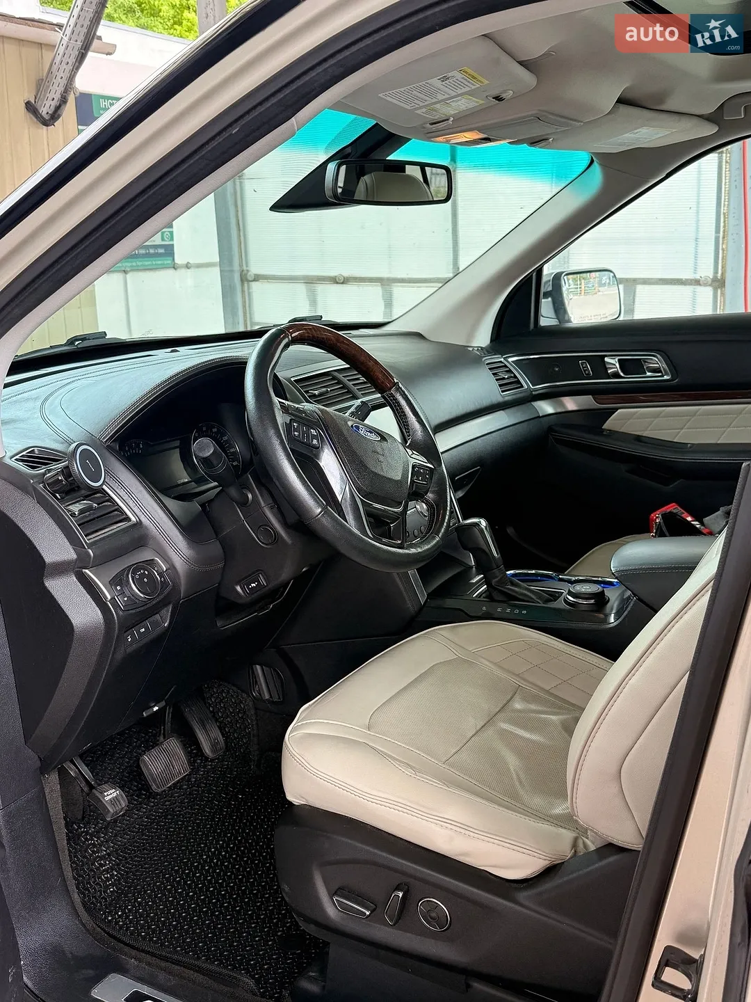 2016 Ford Explorer - мініатюра 6