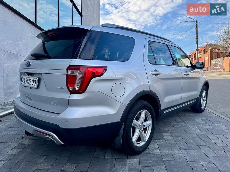 Внедорожник / Кроссовер Ford Explorer 2016 в Киеве