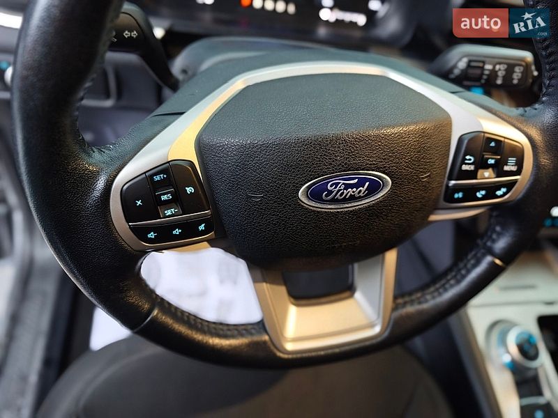 Позашляховик / Кросовер Ford Explorer 2021 в Львові