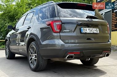 Позашляховик / Кросовер Ford Explorer 2016 в Львові фото 16 Позашляховик / Кросовер Ford Explorer 2016 в Львові