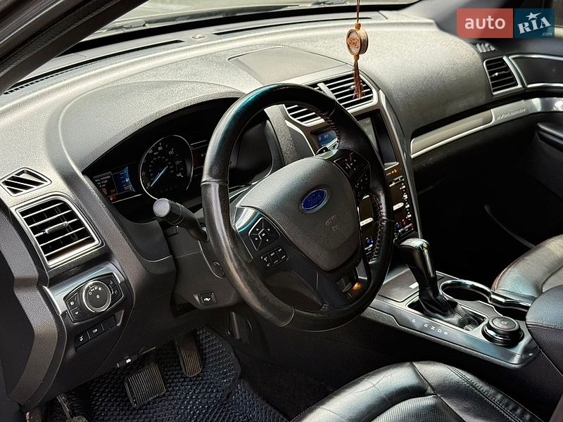 Позашляховик / Кросовер Ford Explorer 2016 в Львові фото 23 Позашляховик / Кросовер Ford Explorer 2016 в Львові