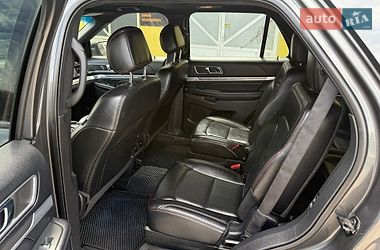 Позашляховик / Кросовер Ford Explorer 2016 в Львові фото 28 Позашляховик / Кросовер Ford Explorer 2016 в Львові
