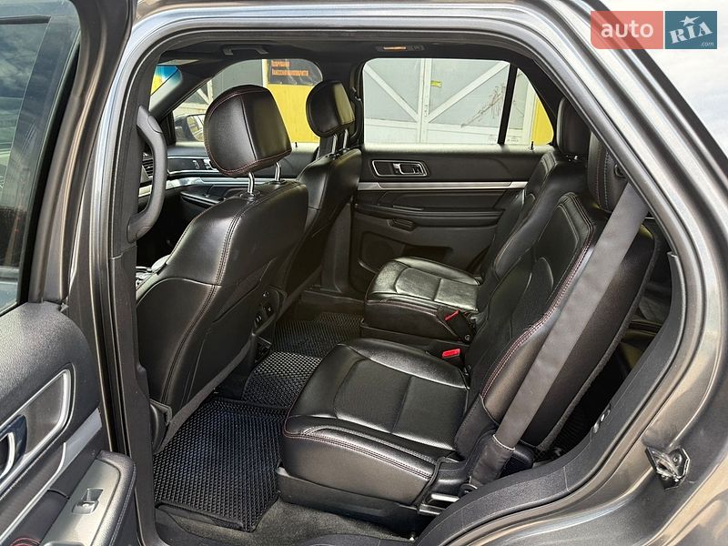 Позашляховик / Кросовер Ford Explorer 2016 в Львові фото 28 Позашляховик / Кросовер Ford Explorer 2016 в Львові