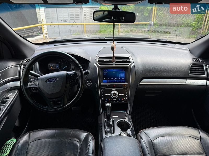 Позашляховик / Кросовер Ford Explorer 2016 в Львові фото 39 Позашляховик / Кросовер Ford Explorer 2016 в Львові