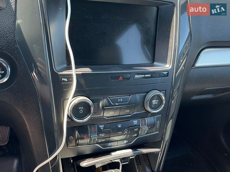 Позашляховик / Кросовер Ford Explorer 2018 в Лубнах