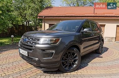 Позашляховик / Кросовер Ford Explorer 2018 в Івано-Франківську