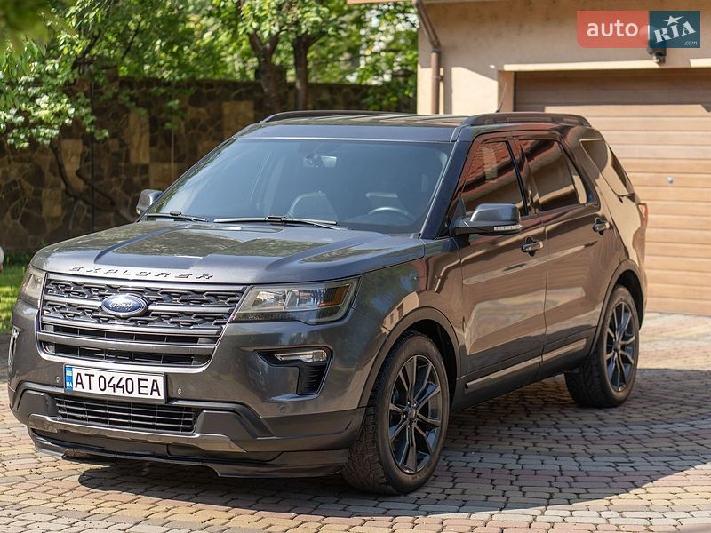 Позашляховик / Кросовер Ford Explorer 2018 в Івано-Франківську