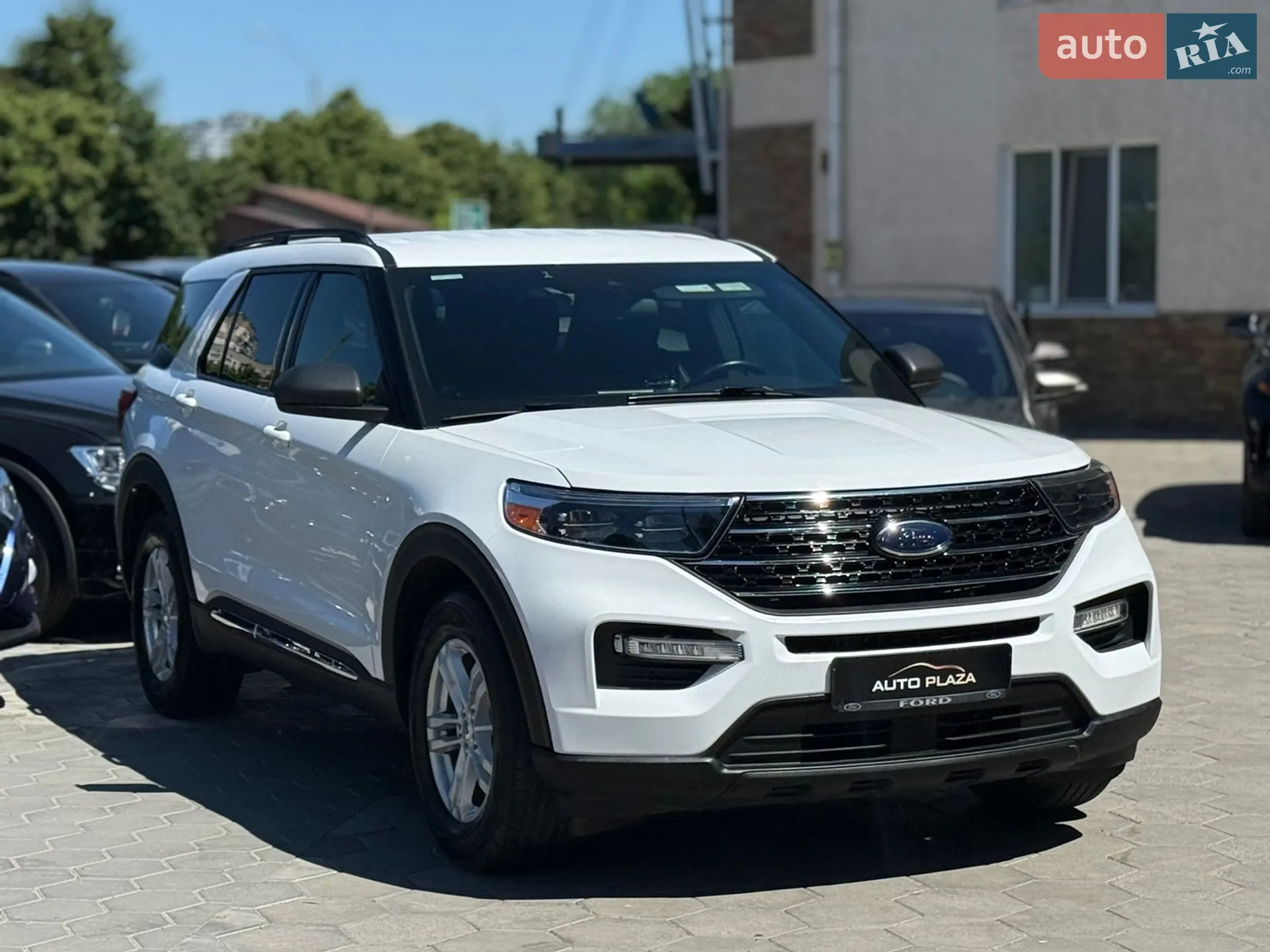 2020 Ford Explorer - мініатюра 4