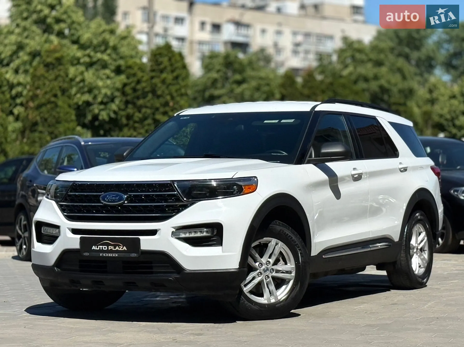 2020 Ford Explorer - фото 1