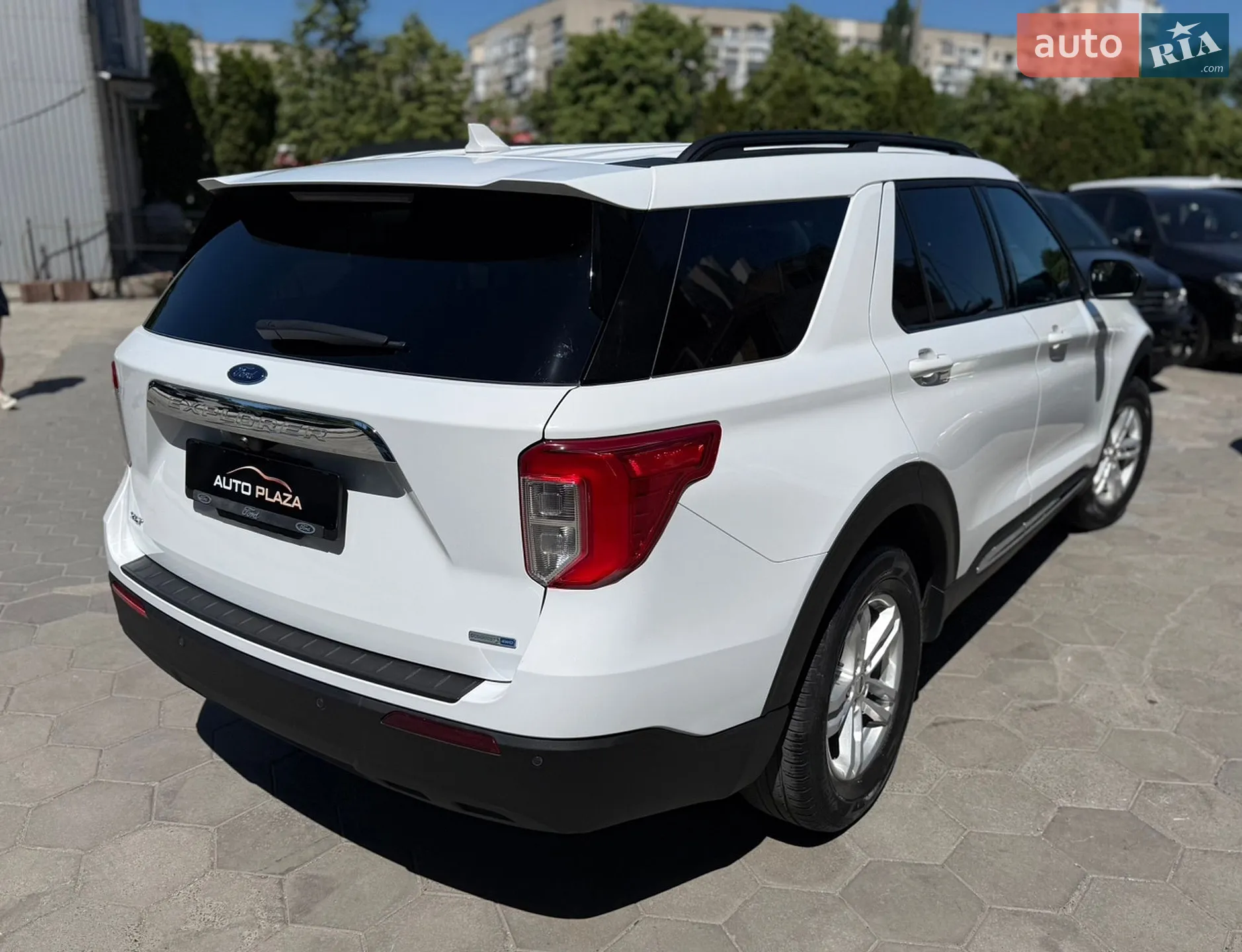 2020 Ford Explorer - мініатюра 21