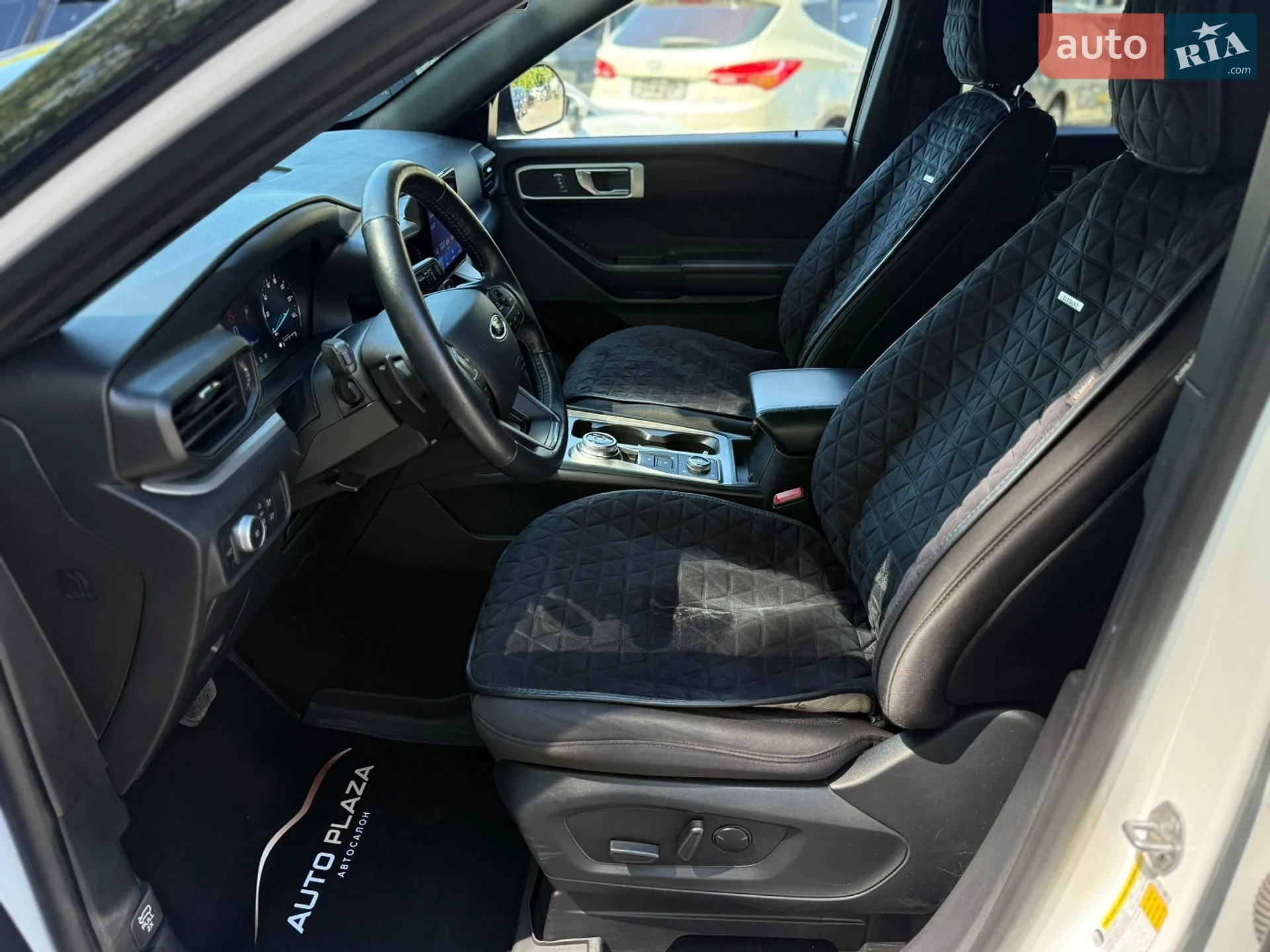 2020 Ford Explorer - мініатюра 38