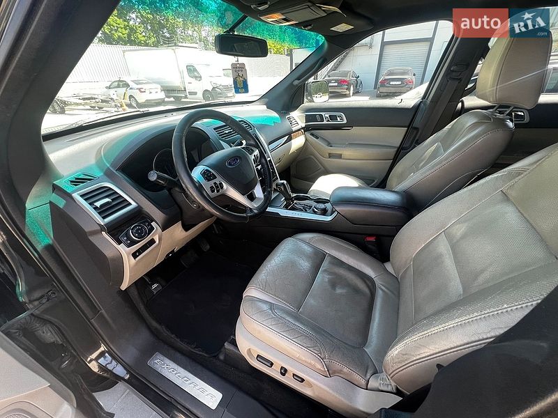 Внедорожник / Кроссовер Ford Explorer 2014 в Виннице