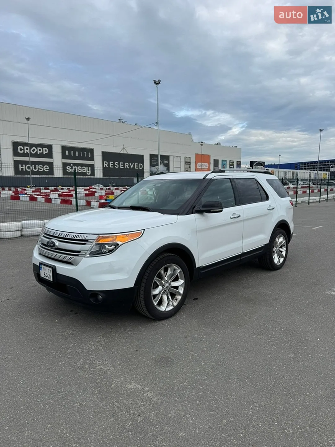 2012 Ford Explorer - мініатюра 2