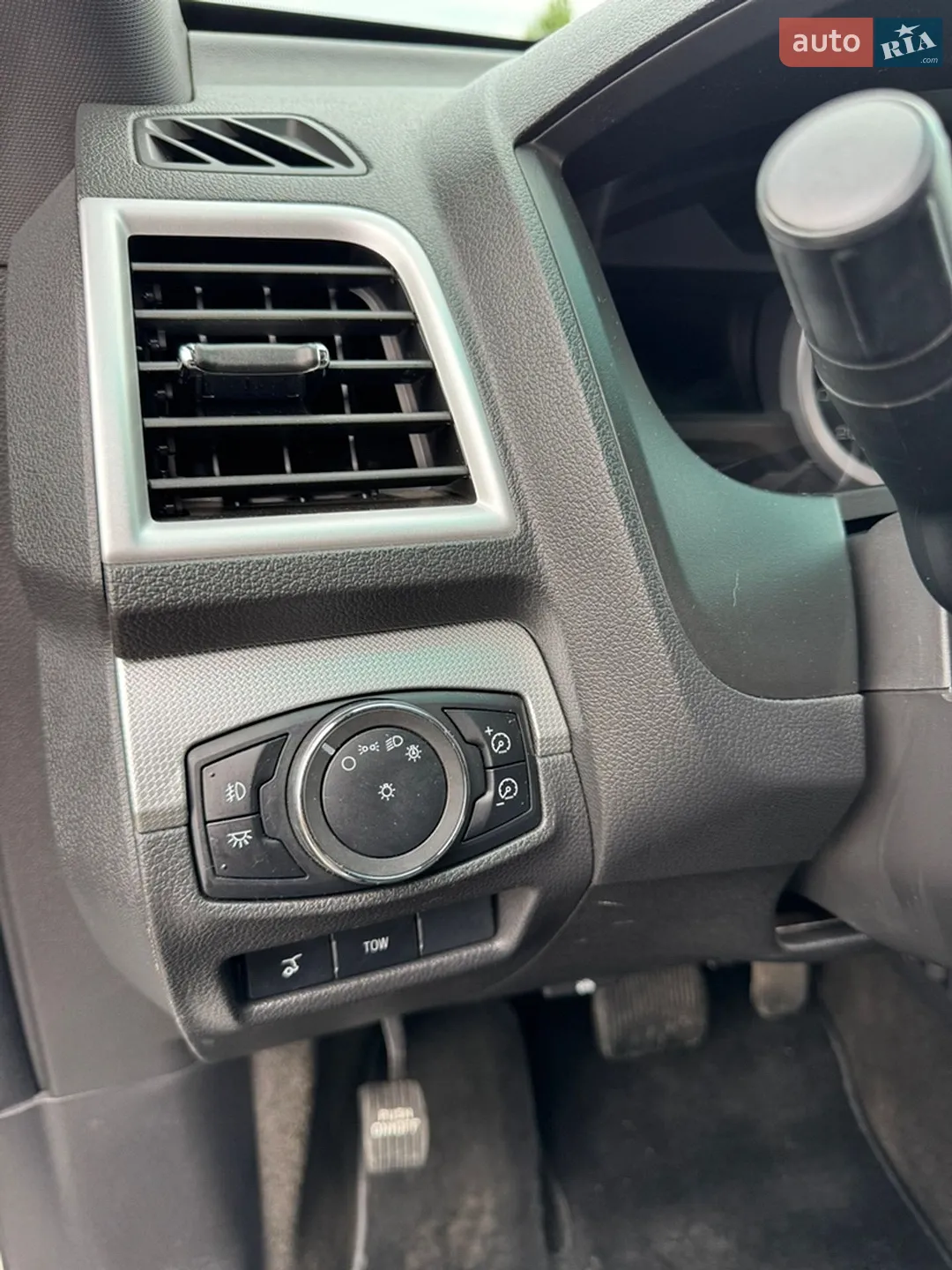 2012 Ford Explorer - мініатюра 18