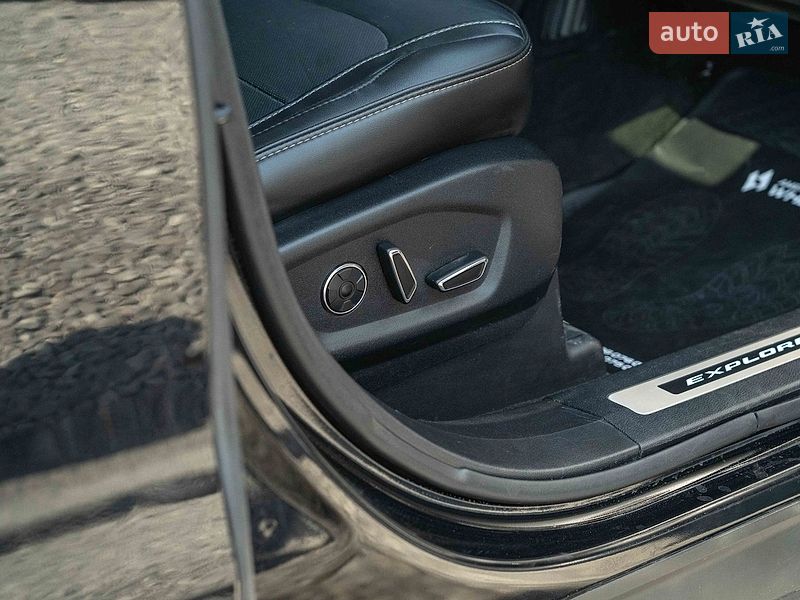Внедорожник / Кроссовер Ford Explorer 2017 в Черновцах фото 43 Внедорожник / Кроссовер Ford Explorer 2017 в Черновцах