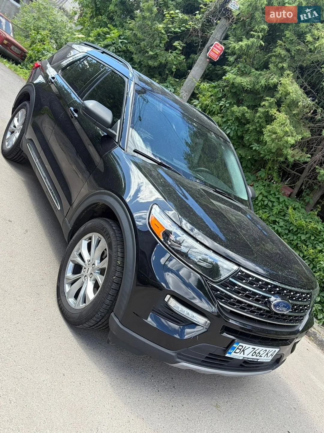 2020 Ford Explorer - мініатюра 3