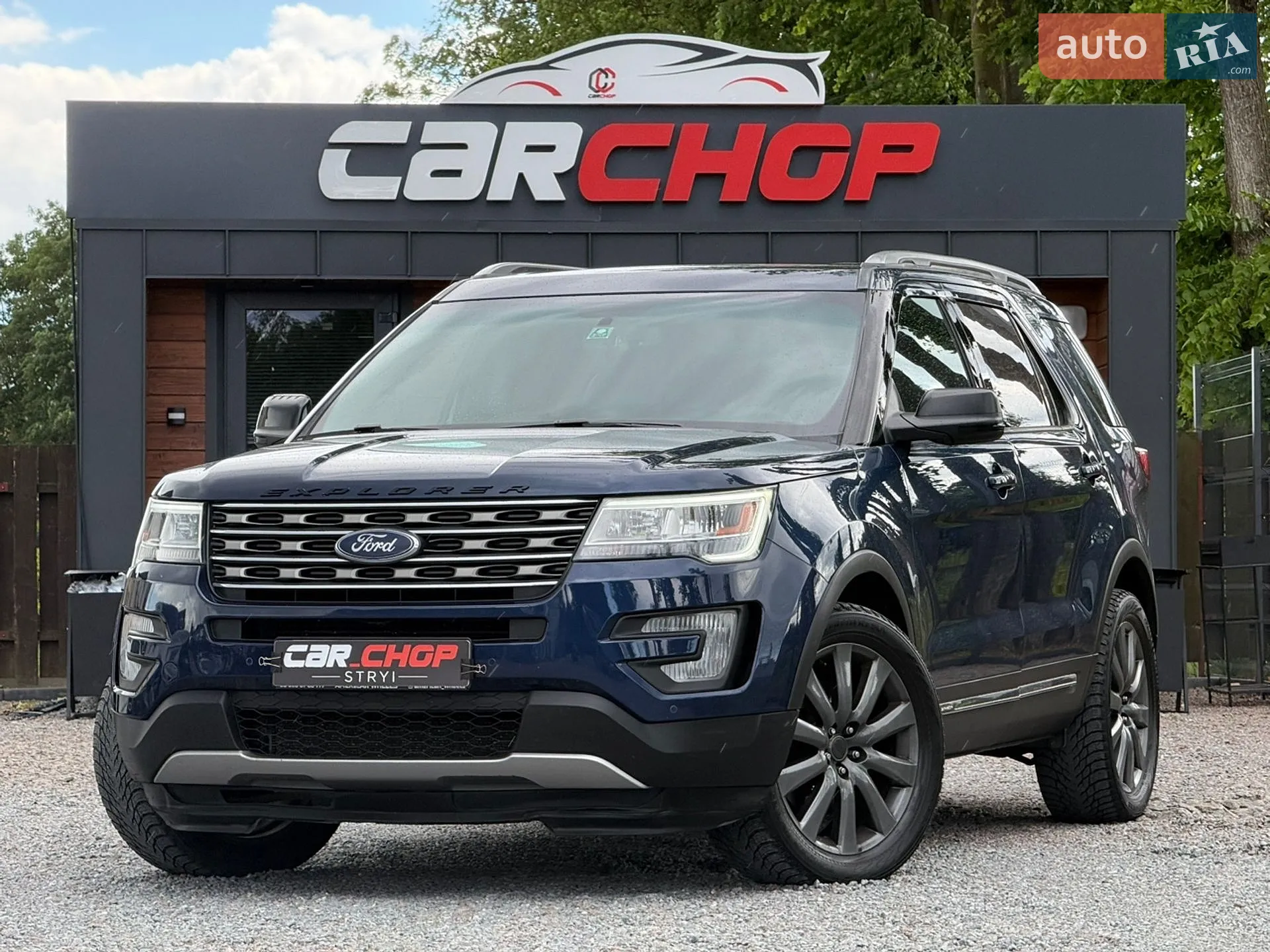 2016 Ford Explorer - мініатюра 2