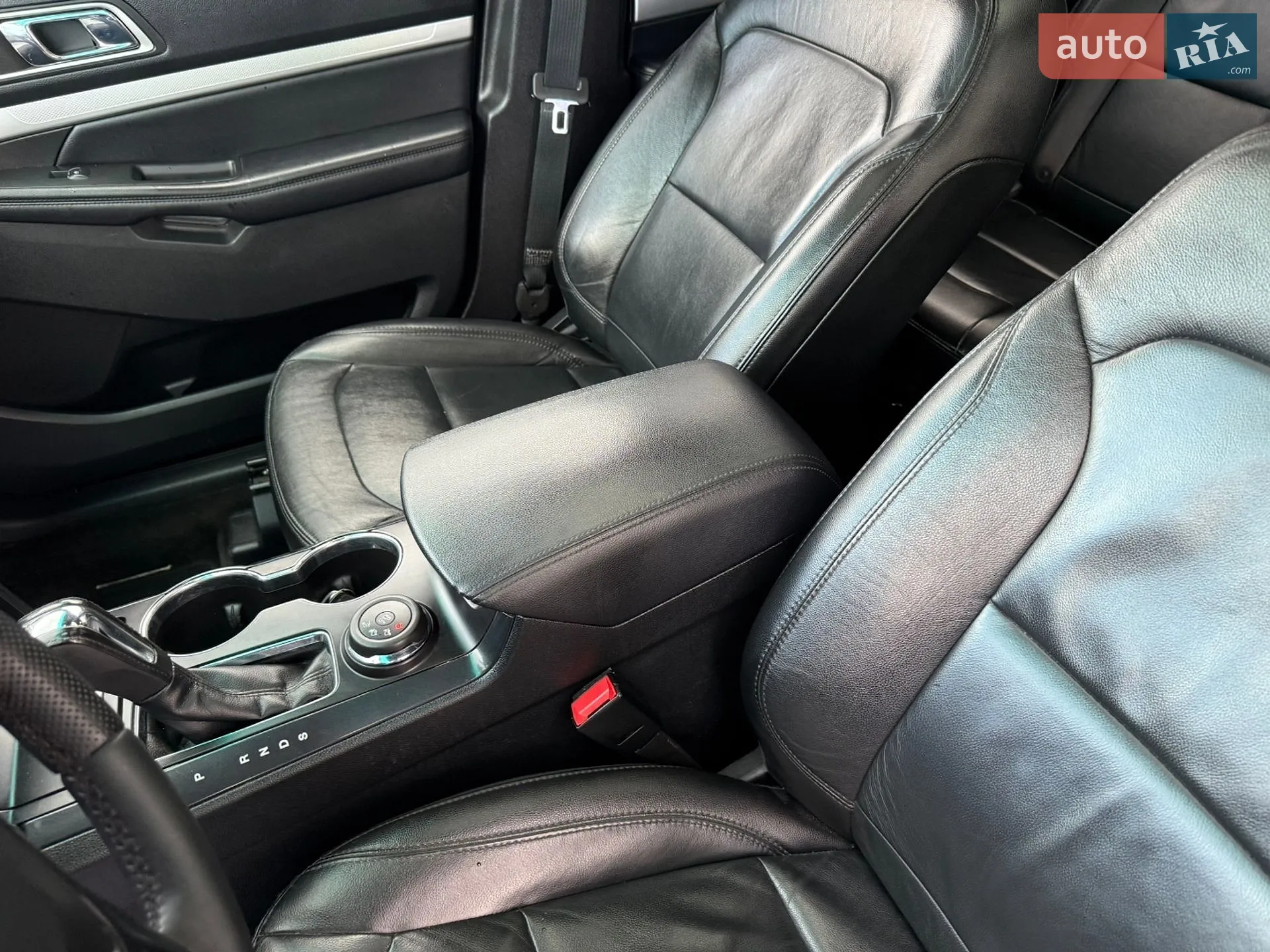 2016 Ford Explorer - мініатюра 40