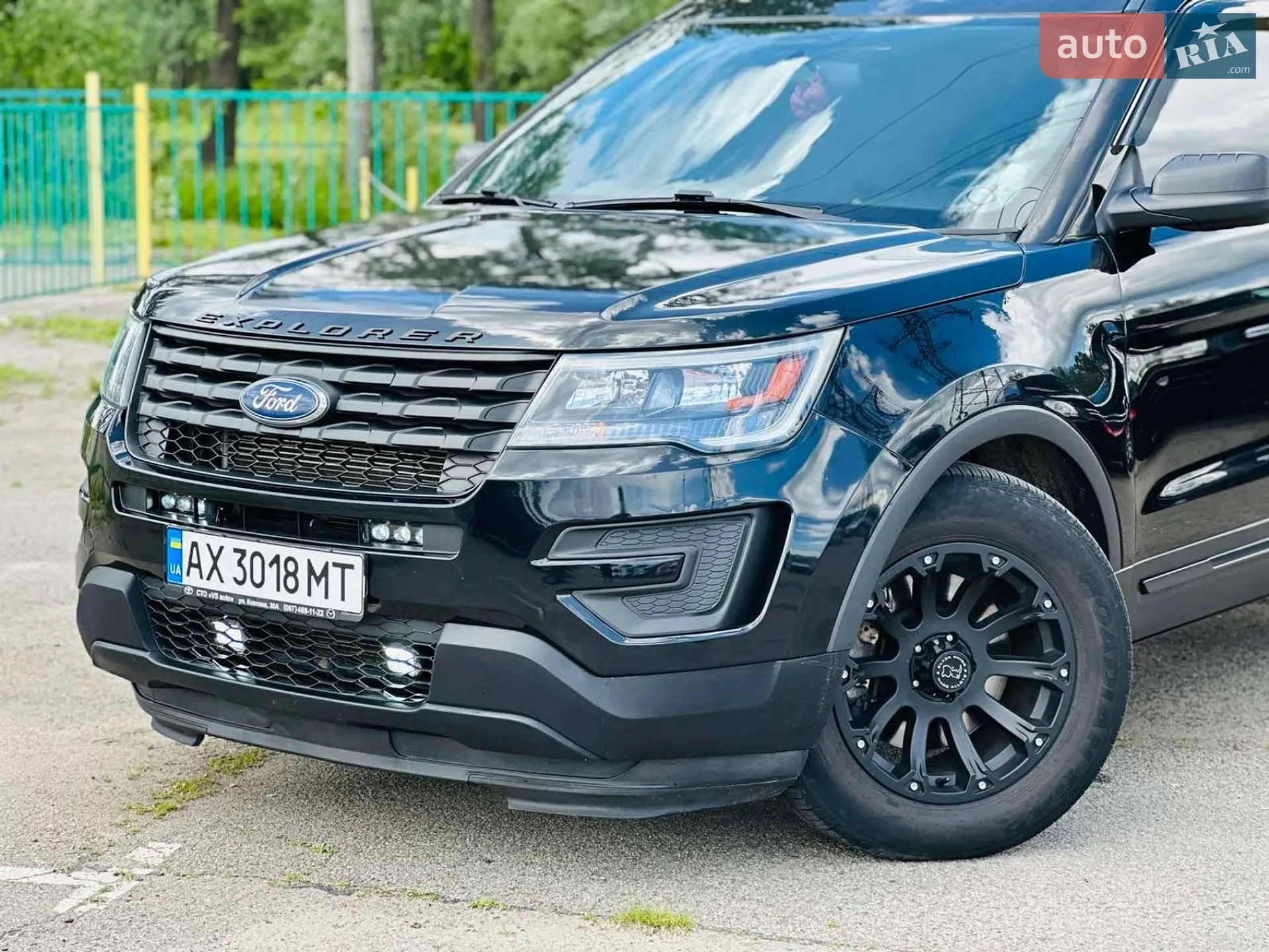 2017 Ford Explorer - мініатюра 4