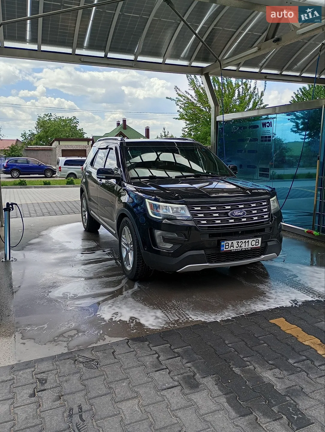 2016 Ford Explorer - мініатюра 2