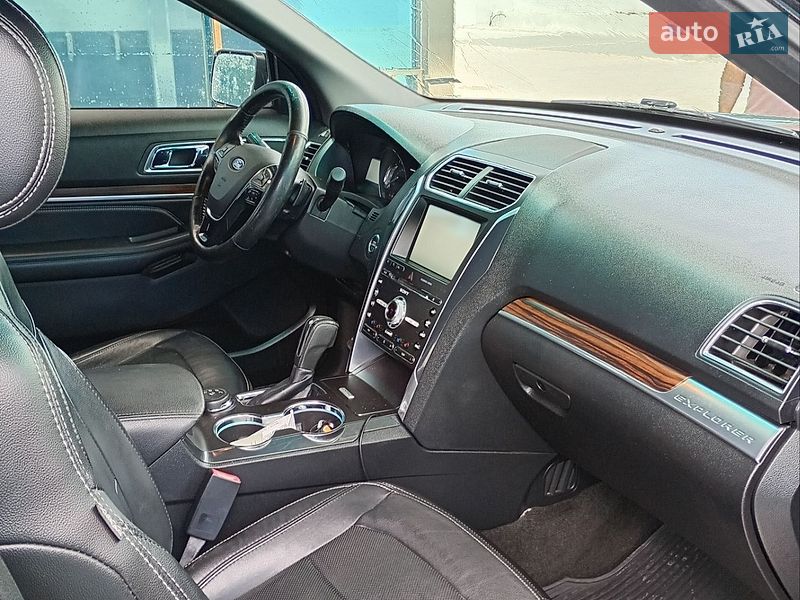 Внедорожник / Кроссовер Ford Explorer 2016 в Николаеве фото 12 Внедорожник / Кроссовер Ford Explorer 2016 в Николаеве