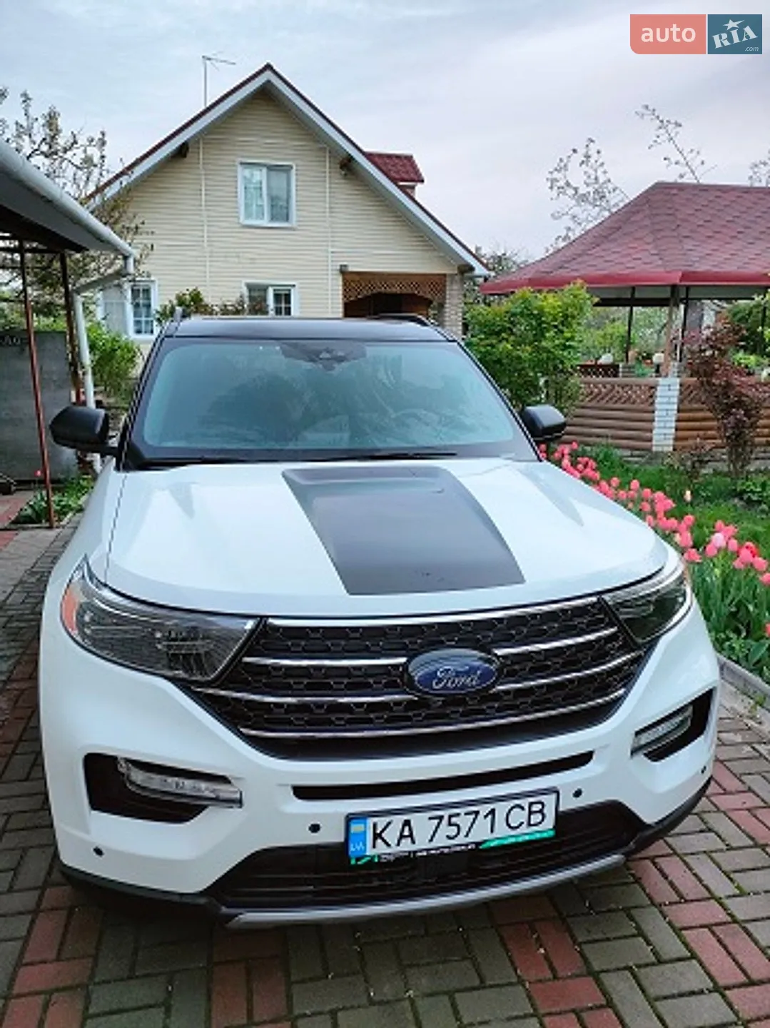 2020 Ford Explorer - мініатюра 2