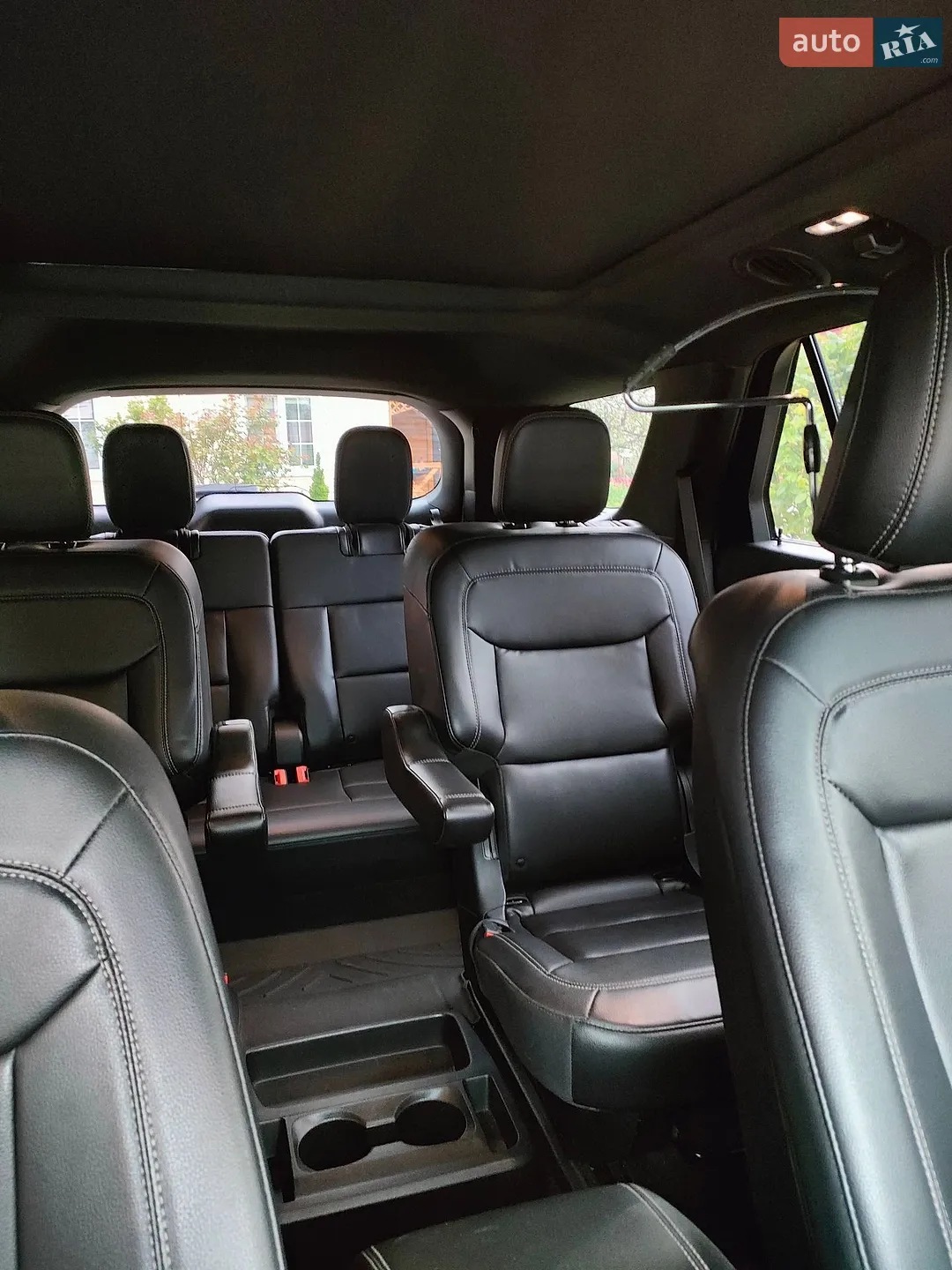 2020 Ford Explorer - мініатюра 40