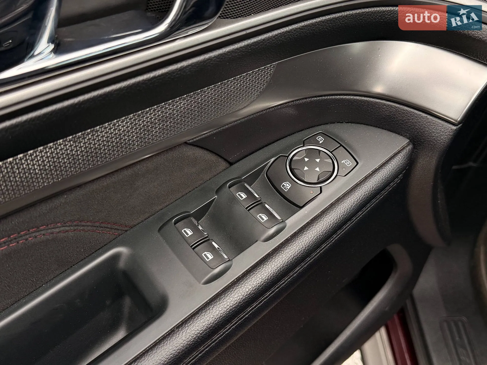 2018 Ford Explorer - мініатюра 13