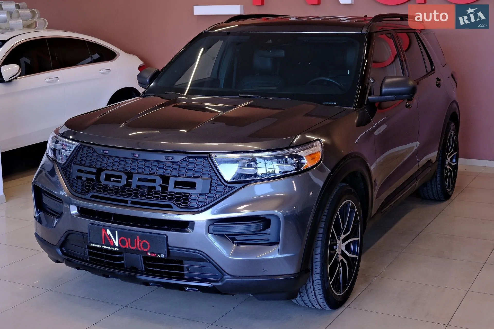 2020 Ford Explorer - мініатюра 3