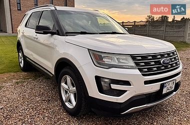 Позашляховик / Кросовер Ford Explorer 2016 в Києві