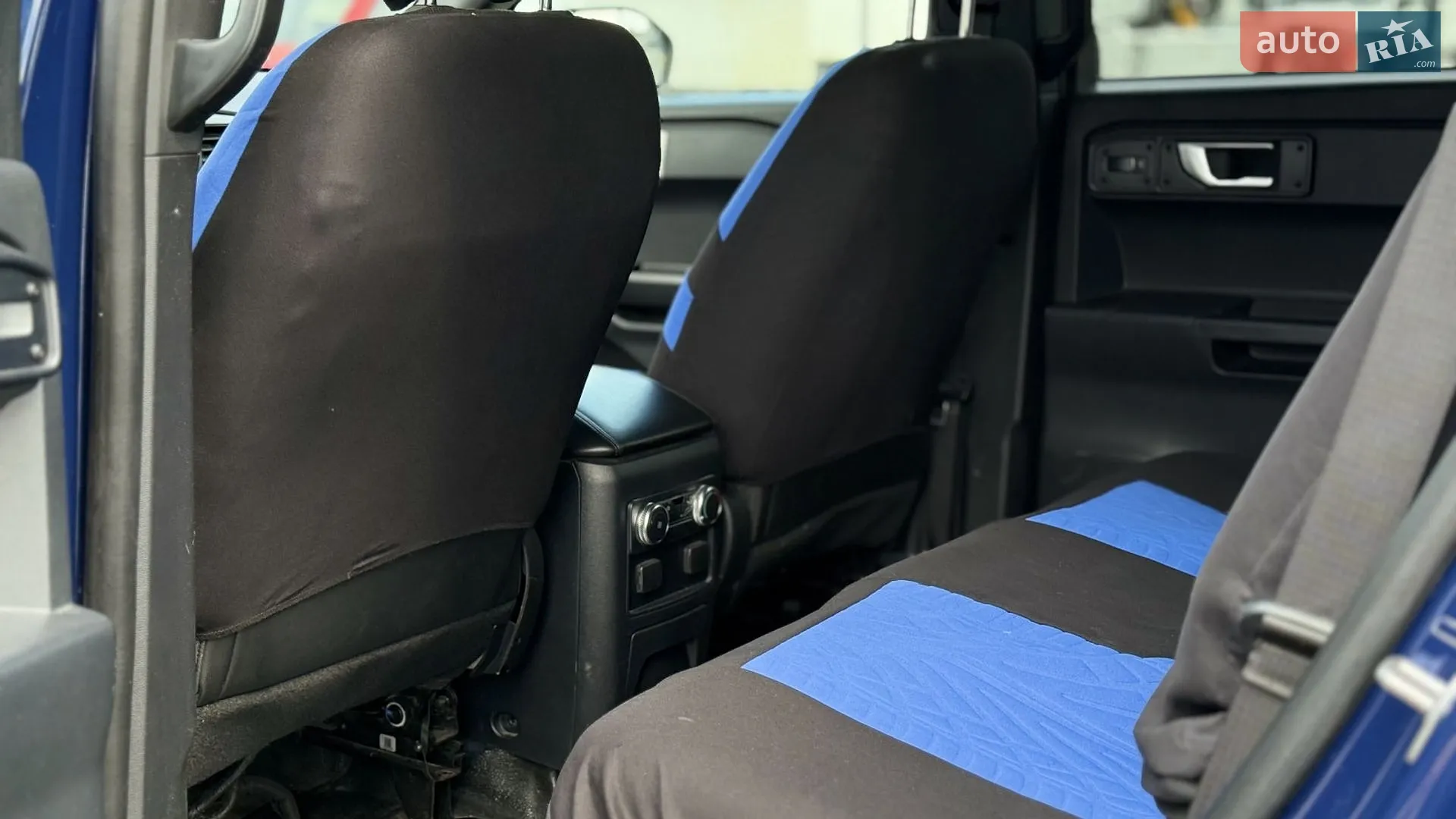 2021 Ford Explorer - мініатюра 18