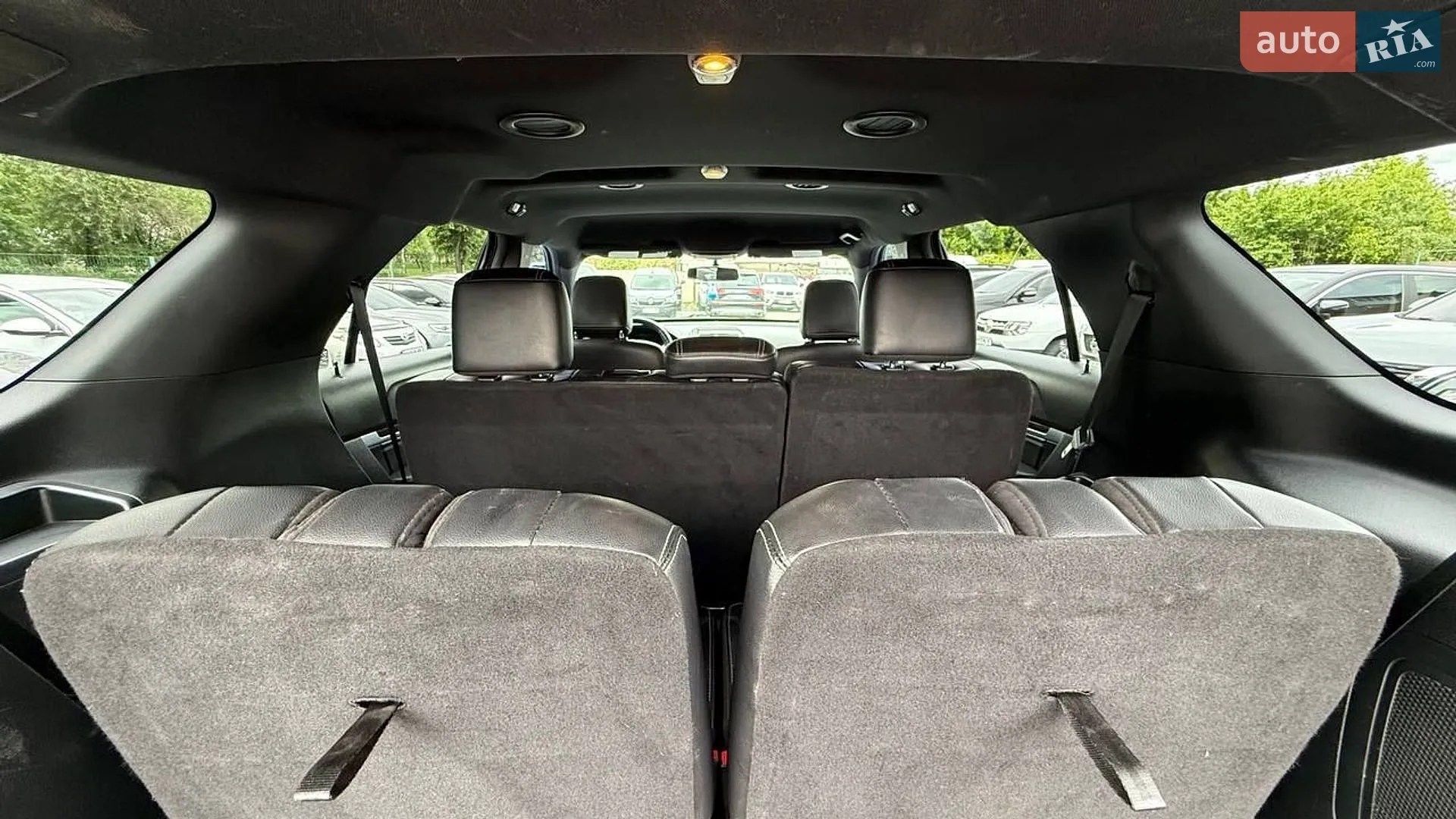 2017 Ford Explorer - мініатюра 21