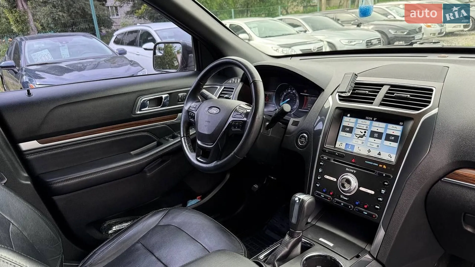 2017 Ford Explorer - мініатюра 26