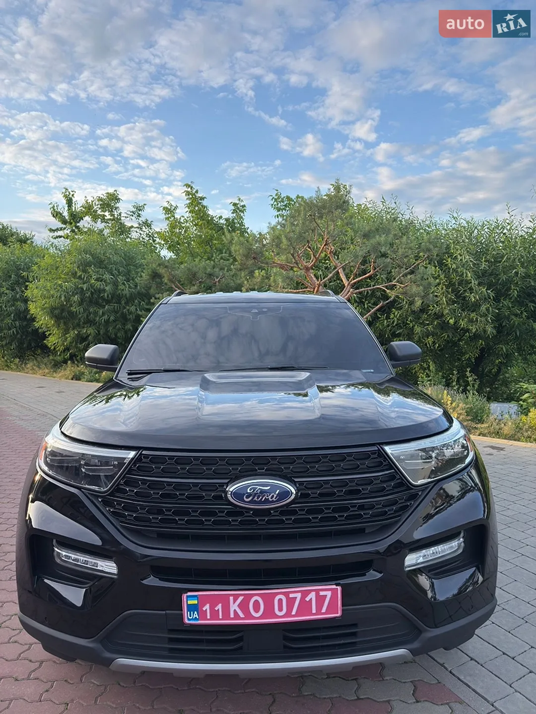 2020 Ford Explorer - мініатюра 2